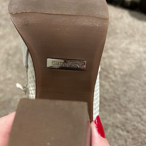 Gianni Bini Faux Snakeskin White Ankle Booties - Picture 6 of 8